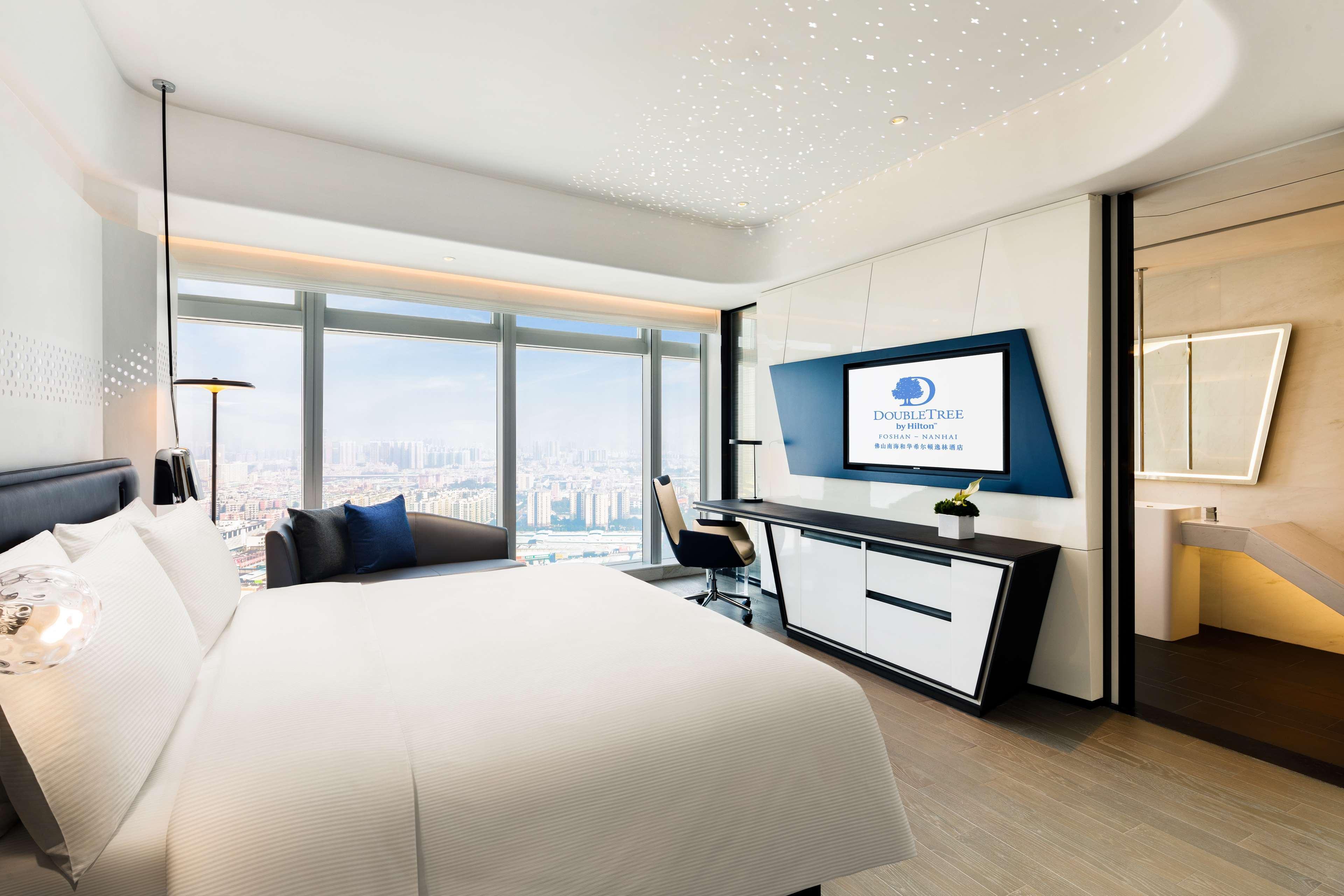Doubletree By Hilton Foshan Nanhai-Free Canton Fair Shuttle Bus Εξωτερικό φωτογραφία