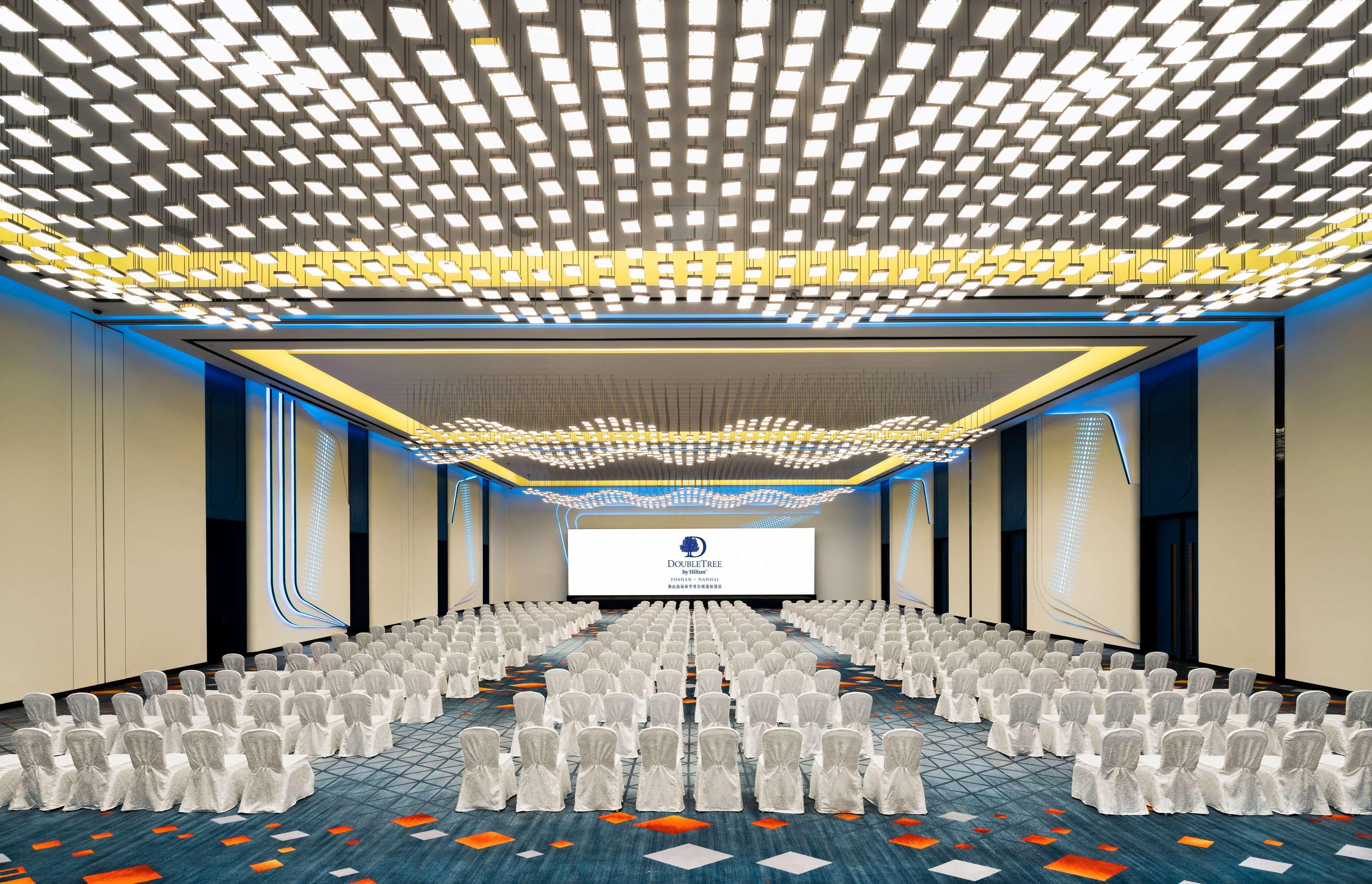 Doubletree By Hilton Foshan Nanhai-Free Canton Fair Shuttle Bus Εξωτερικό φωτογραφία
